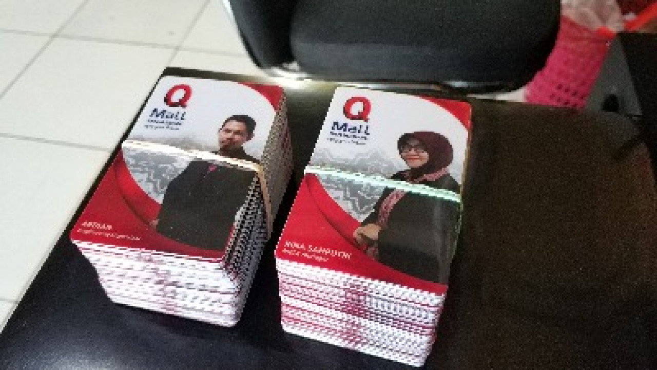 5 Jenis Kertas Kartu Nama yang Paling Diminati